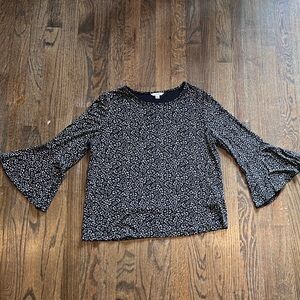 Black and White Floral Bell Sleeve Top